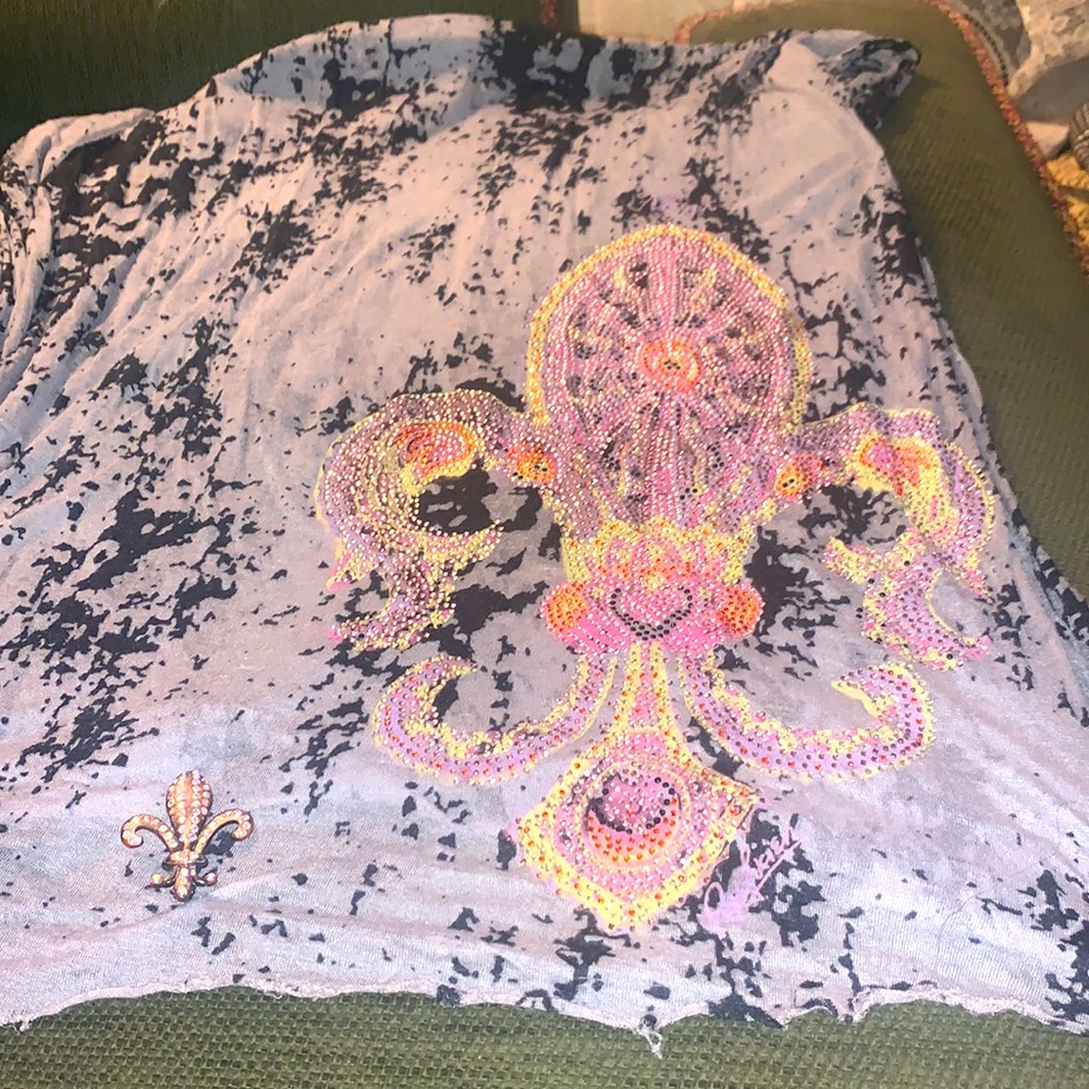 Fleur de Lis brooch and wrap